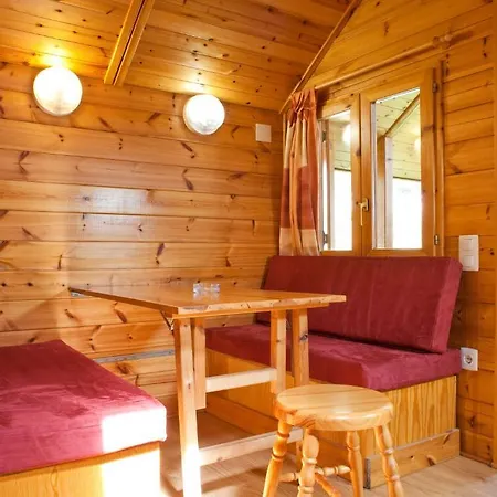 Verneda Mountain Camping 2*